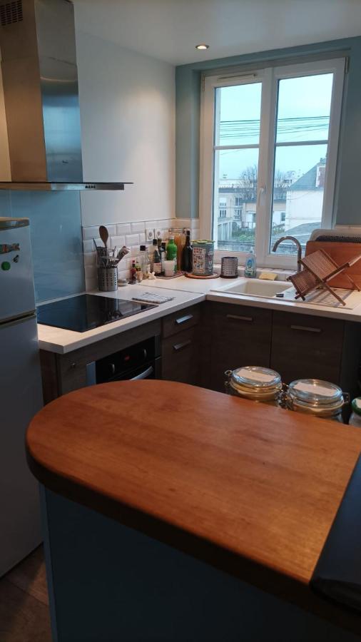 Le Bleu Roi - Appartement Calme Proche De La Gare Caen Zewnętrze zdjęcie